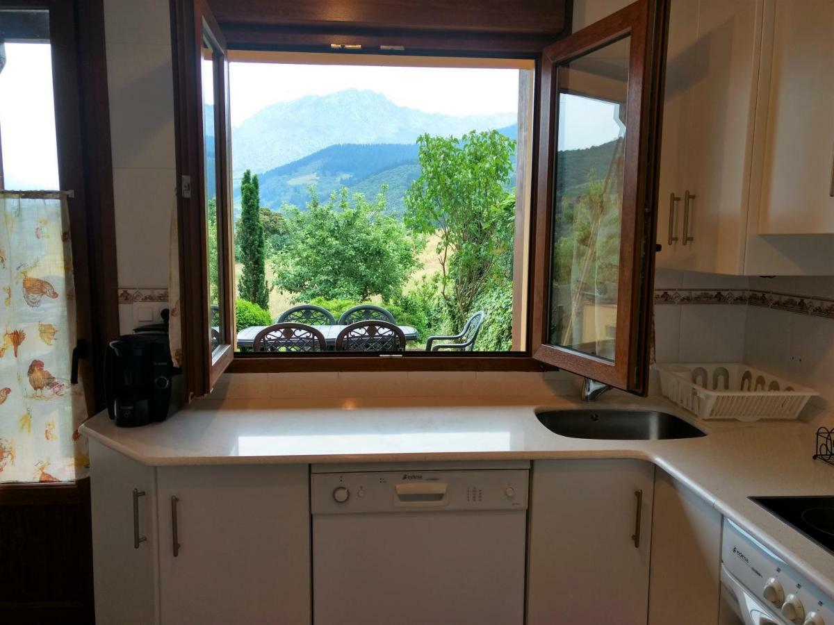 Chalet Turistico La Jenduda 奥耶多 外观 照片